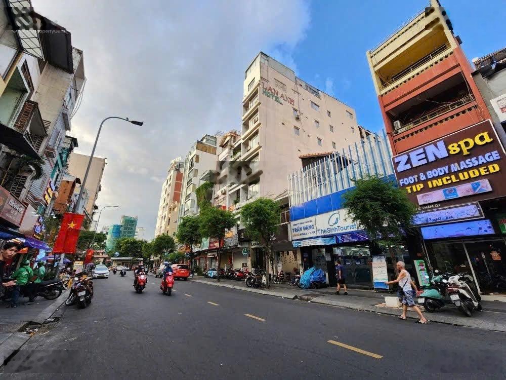 Bán vị trí vàng mặt tiền đề thám phạm ngũ lão quận 1 -dt: 8.2x23m xây hầm 9 lầu hđt 300tr/th 139 tỷ