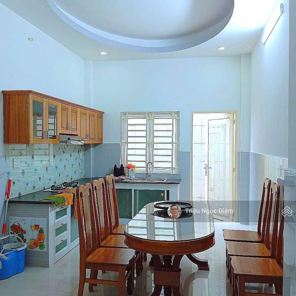 Trung tâm quận 3 hxh trần quang diệu nhà đẹp cao cấp tặng full nội thất.