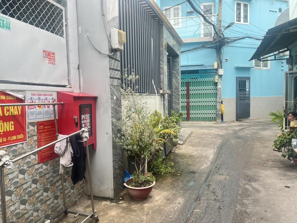 BÁN NHÀ THỦ ĐỨC Đường số 19, Linh Chiểu DT: 48m (ngang 8.3m x dài 6m) Chỉ: 4.2 tỷ -2 PN- Sổ hồng