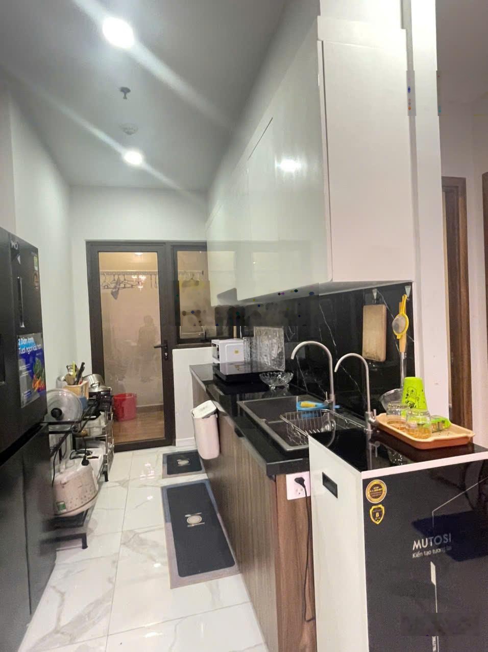 GẤP, Chính chủ gửi bán nhanh căn full nội thất Opal boulevard, giá 3,630 tỷ, 0902513994