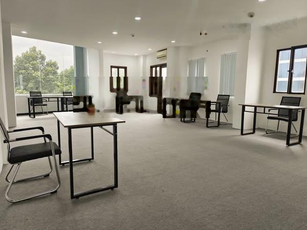 Chỉ 7,5 triệu có ngay văn phòng 65m2 gần phố 20 Nguỵ Như Kon Tum, Thanh Xuân, chia sẵn phòng