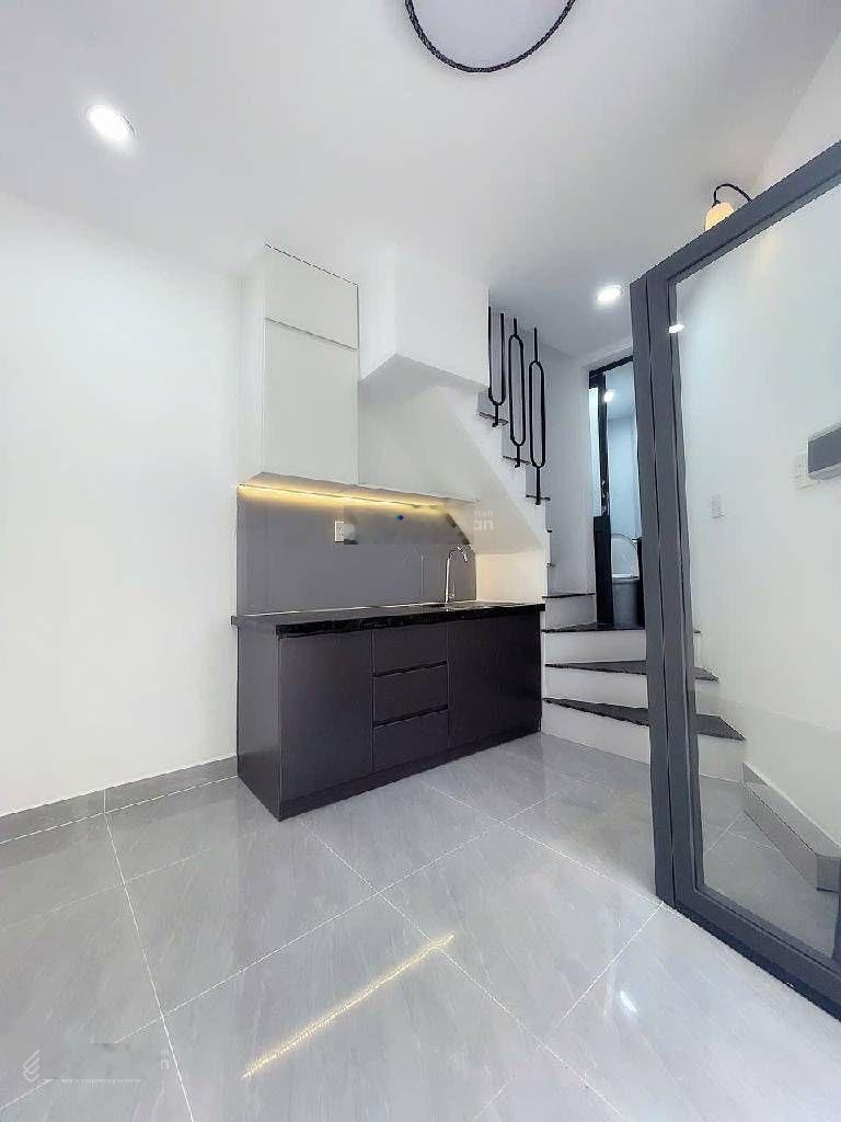 Bán gấp nhà 3 tấm mới xây đường âu cơ q tân bình