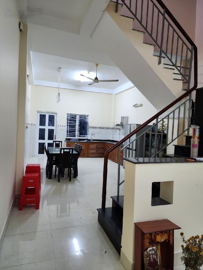 Bán Nhà Dt 106m2 - Ngang 4,5m - HXH - BÌNH ĐÔNG QUẬN 8