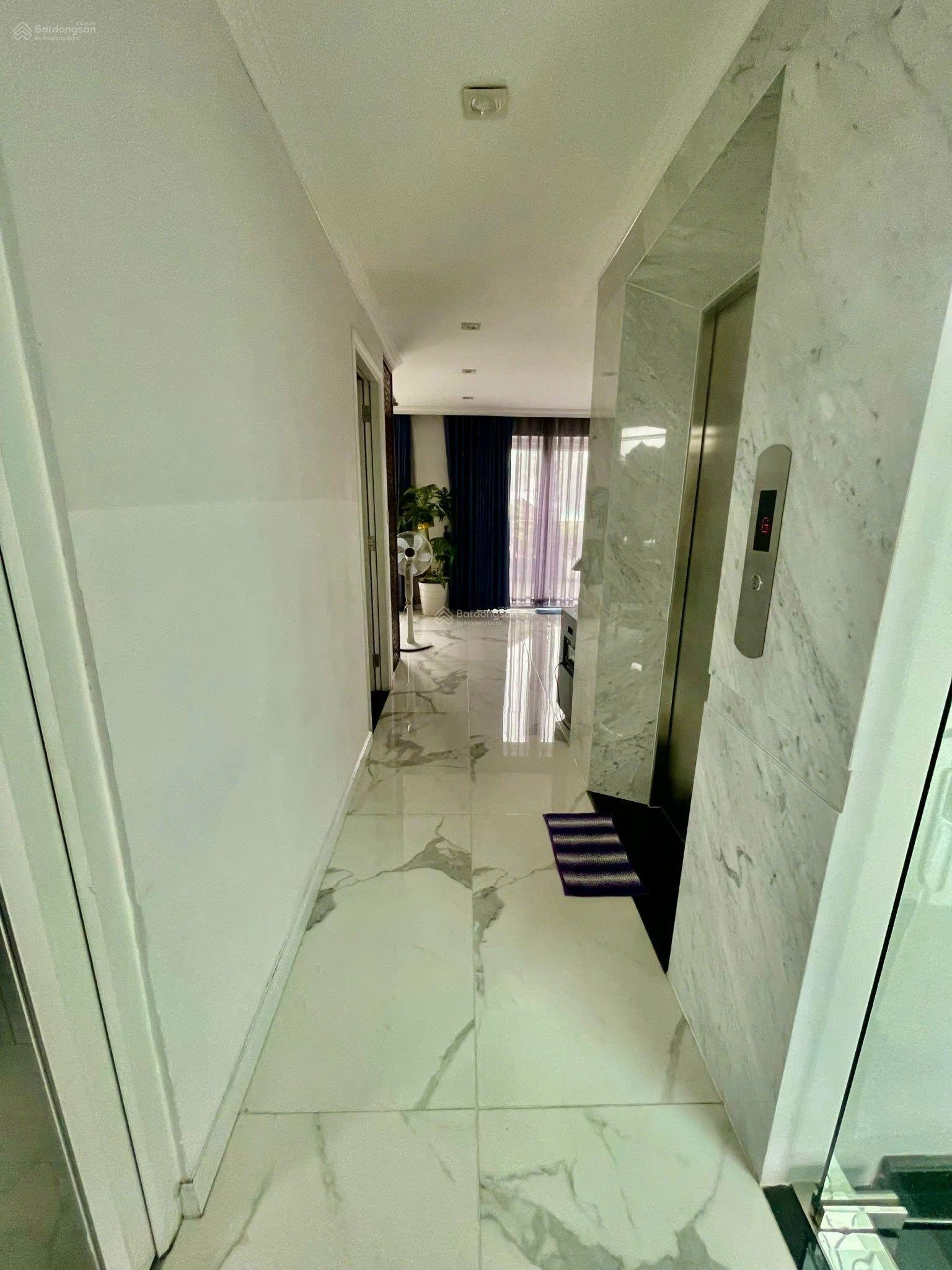 Bán Villa Đường Hồ Văn Huê 114m² 6 tầng - 39.9 tỷ - biệt thự vip vàng phú nhuận