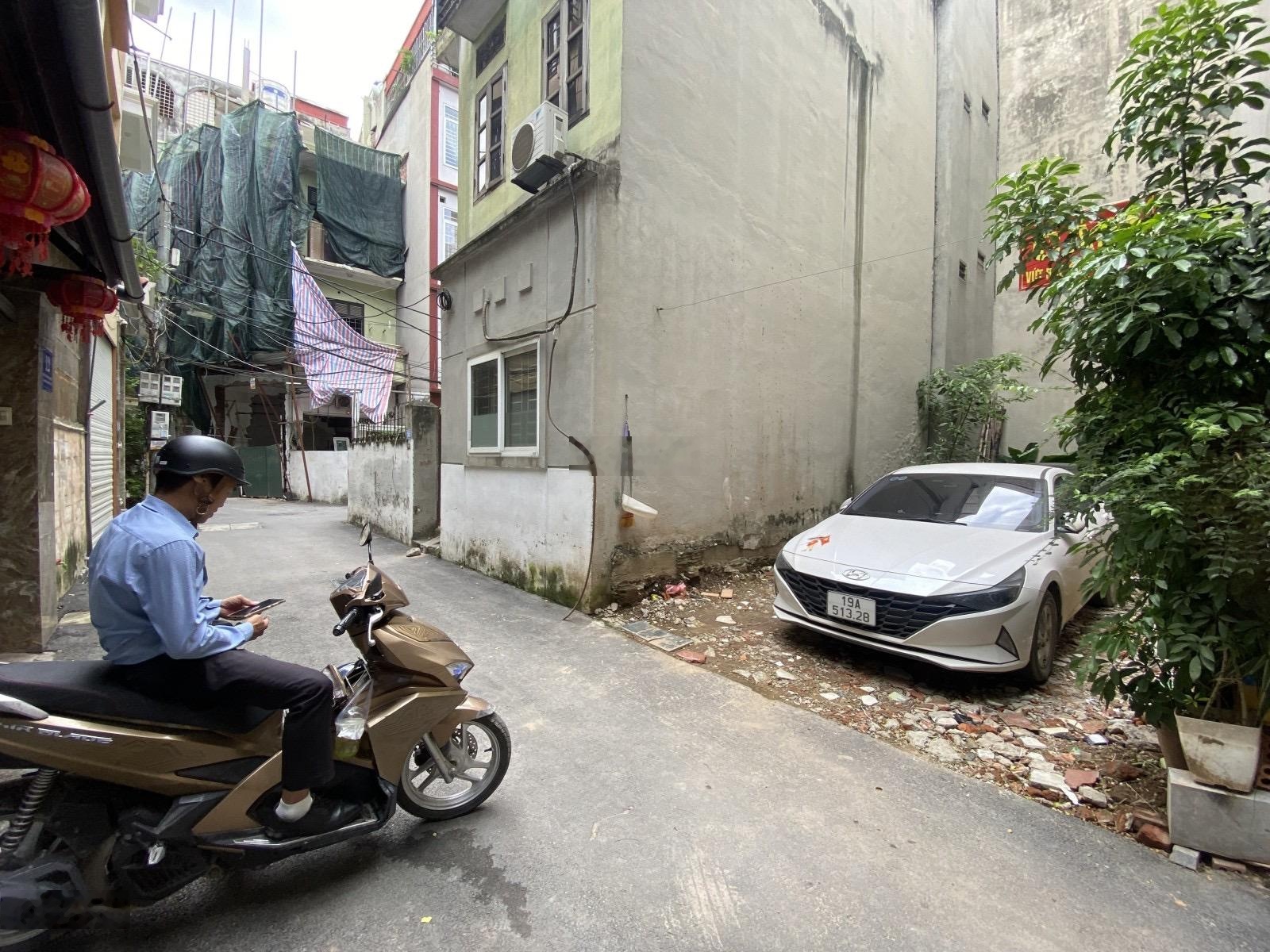 Hiếm-Bán Đất Lạc Long Quân 46M-mặt tiền 4.1 oto vào đất, vị trí đẹp- gần Hồ Tây