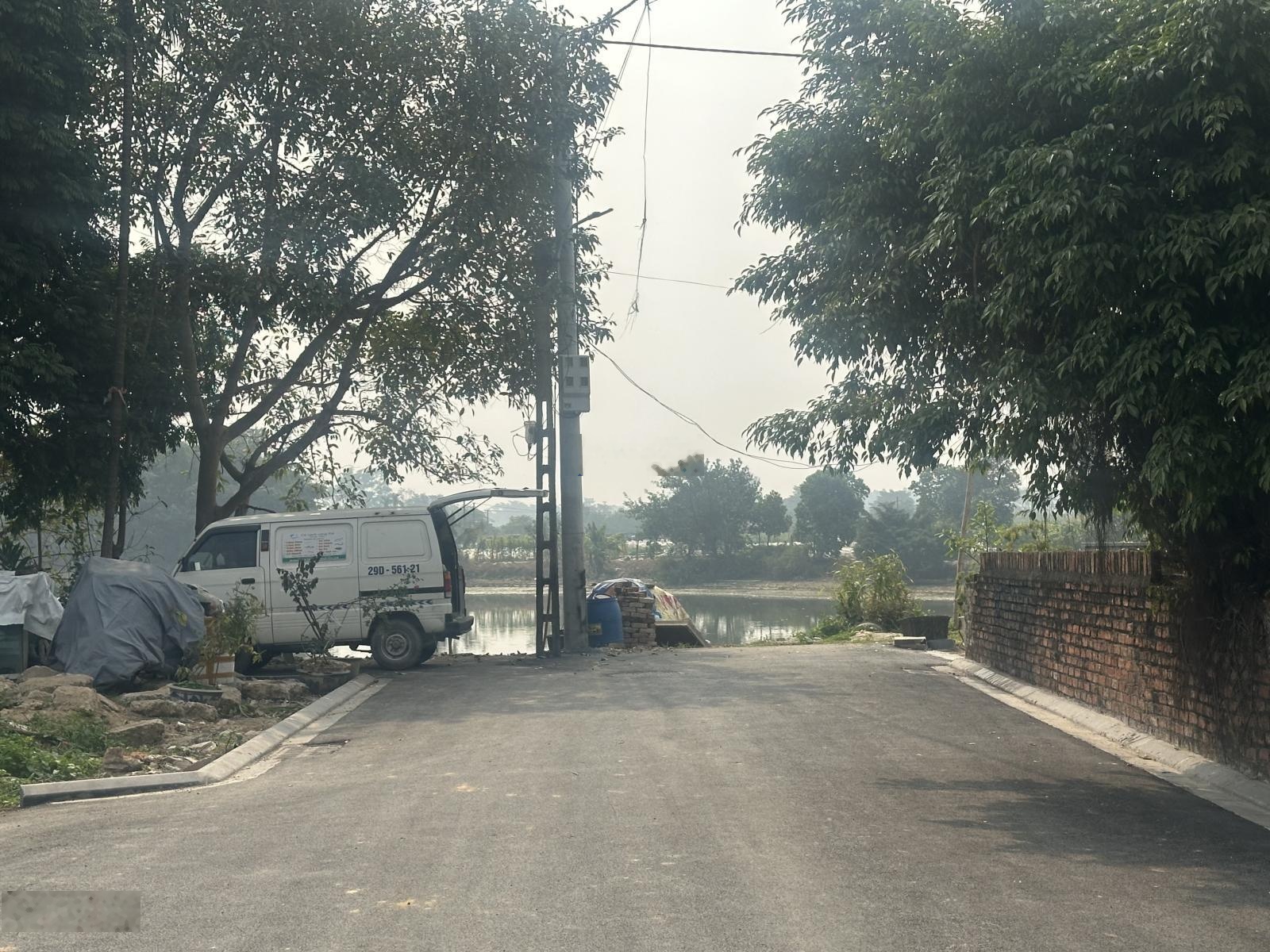 Bán đất thôn nhì -vân nội, đông anh 57m -vị trí vàng -đường 6m- view đầm- sắp làm đường bao đầm