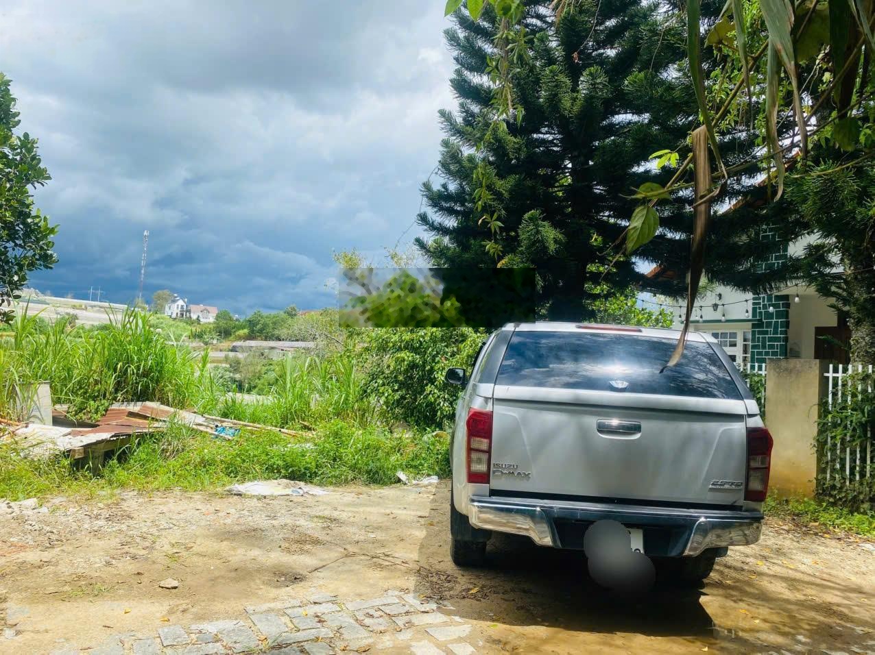 Đất biệt thự diện tích: 200m2 đường Hùng vương, đường ô tô, view đẹp, giá rẻ nhất khu vực 5.6 tỷ