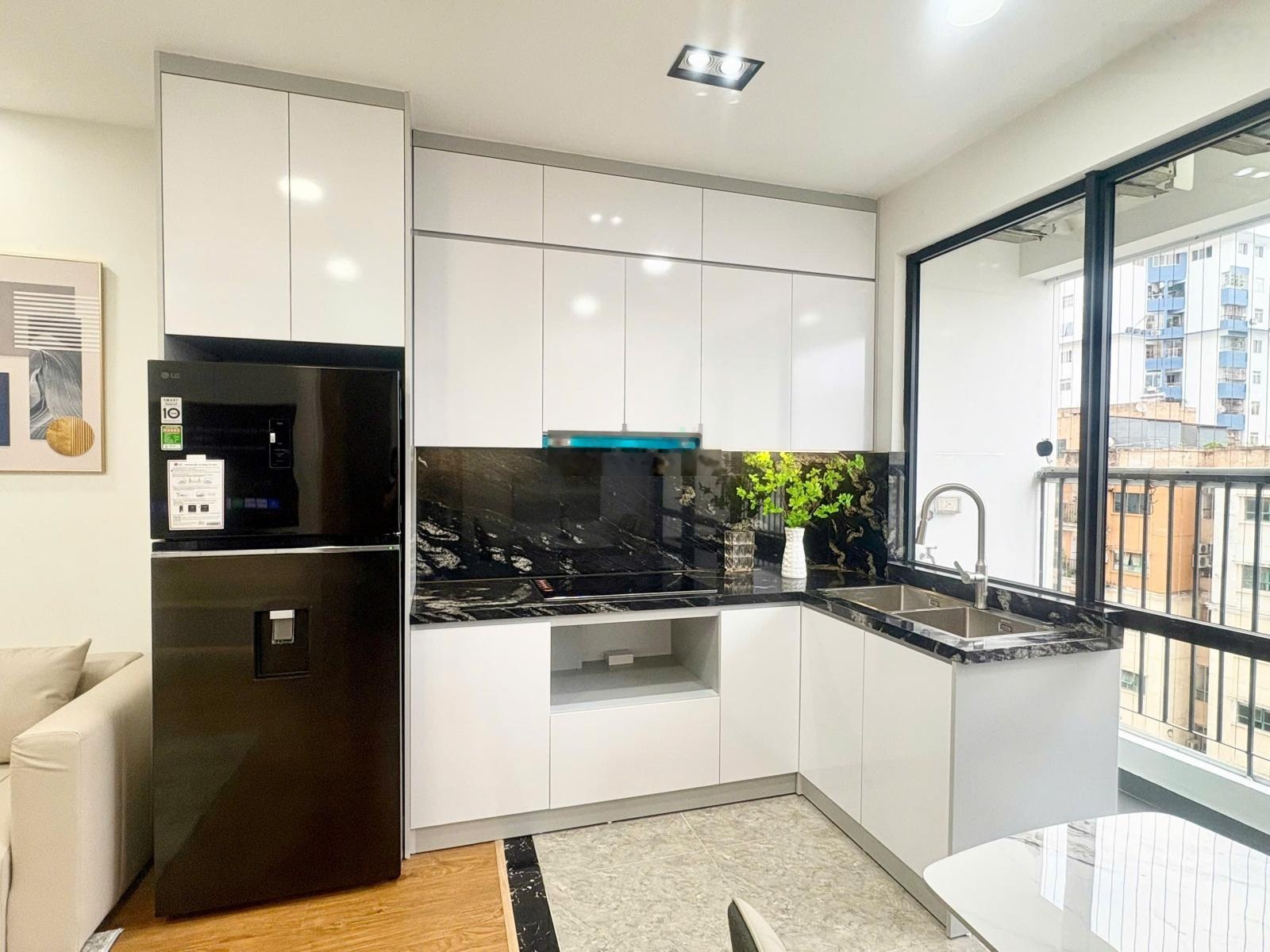 Cho thuê CHCC Iris Garden, 2PN, full nội thất/cơ bản, giá tốt nhất thị trường Lh: 0982637561