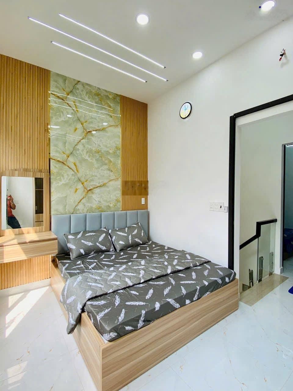 Bán gấp nhà 1 trệt 1 lầu 45,5m2 Đường Lê Quang Định P11 Quận Bình Thạnh HCM