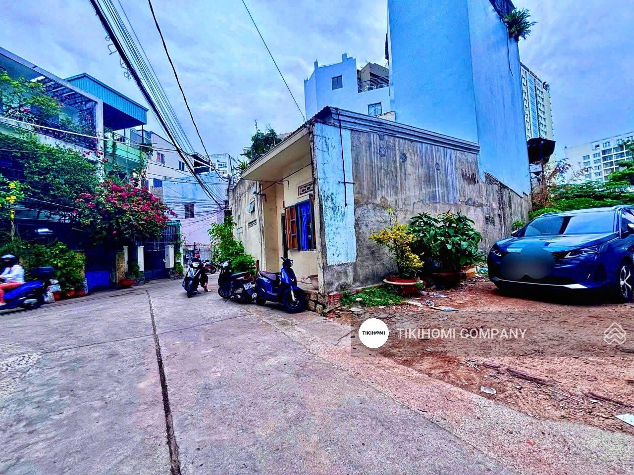 Bán đất phù hợp xây khách sạn, căn hộ khu Nguyễn Thiện Thuật phố Tây Nha Trang. Giá chỉ 135tr/m2