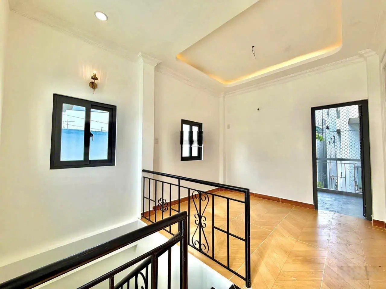 Nhà đẹp vào ở ngay! Phan Xích Long, P3, Phú Nhuận - DT: 46.7m2, Sẵn 3 tầng - 3 PN - Chỉ 8,9 tỷ TL