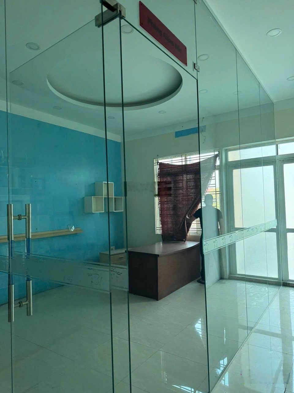 Bán nhà riêng tại Quốc lộ 1A, 9 tỷ VND, 120 m2, giá ưu đãi đẹp, nhiều tiện ích giá F0