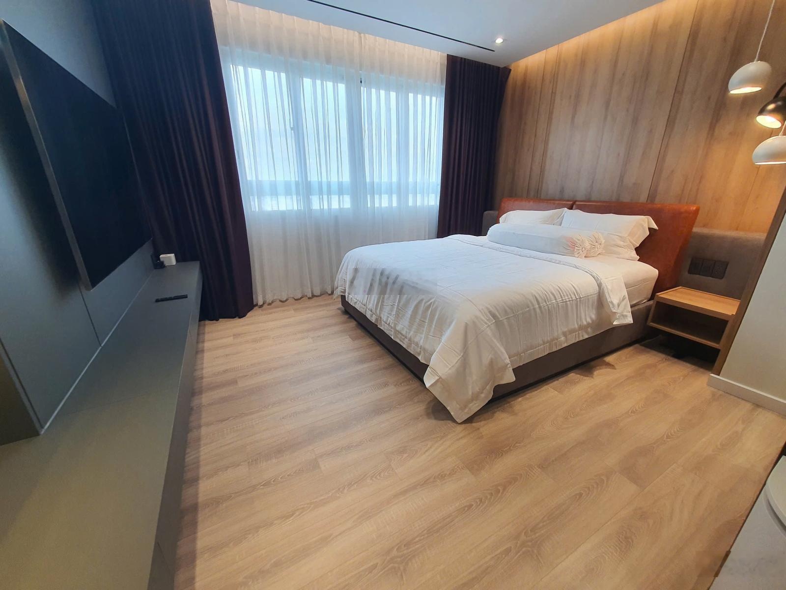 Bán cc 2pn 2wc summer square dt 63m2,2pn 2wc sổ hồng giá 3.25 tỷ lh : 0909368938 hân