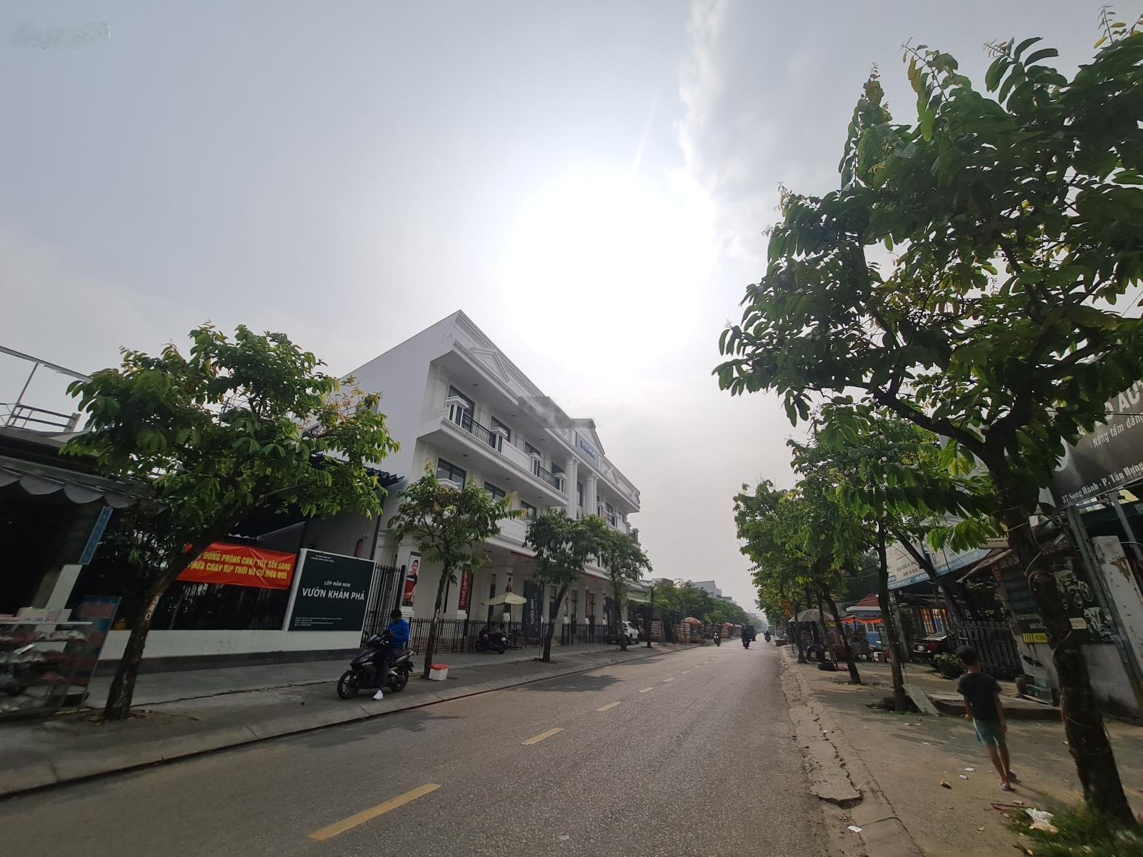 Nhà mặt tiền kinh doanh đường song hành- nguyễn văn quá 86m2- khu vực sầm uất hiếm nhà bán