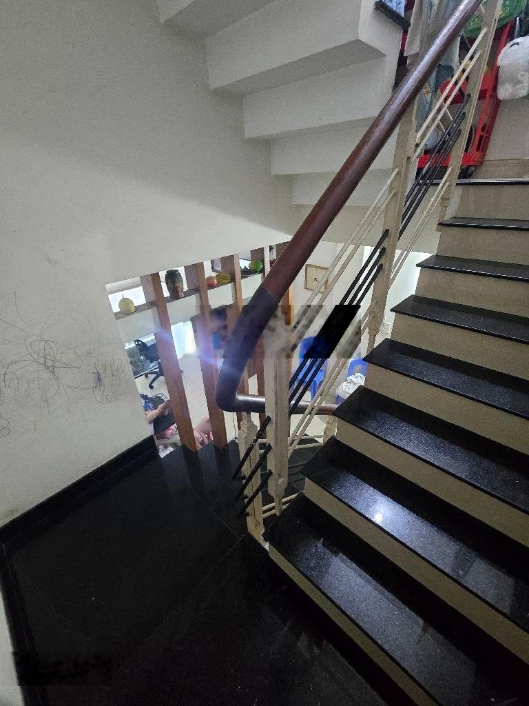 Bán gấp trước Tết nhà Tân Hương - Vườn Lài 5 tầng. Hẻm xe hơi thông - ngang 4m - có sân để xe hơi