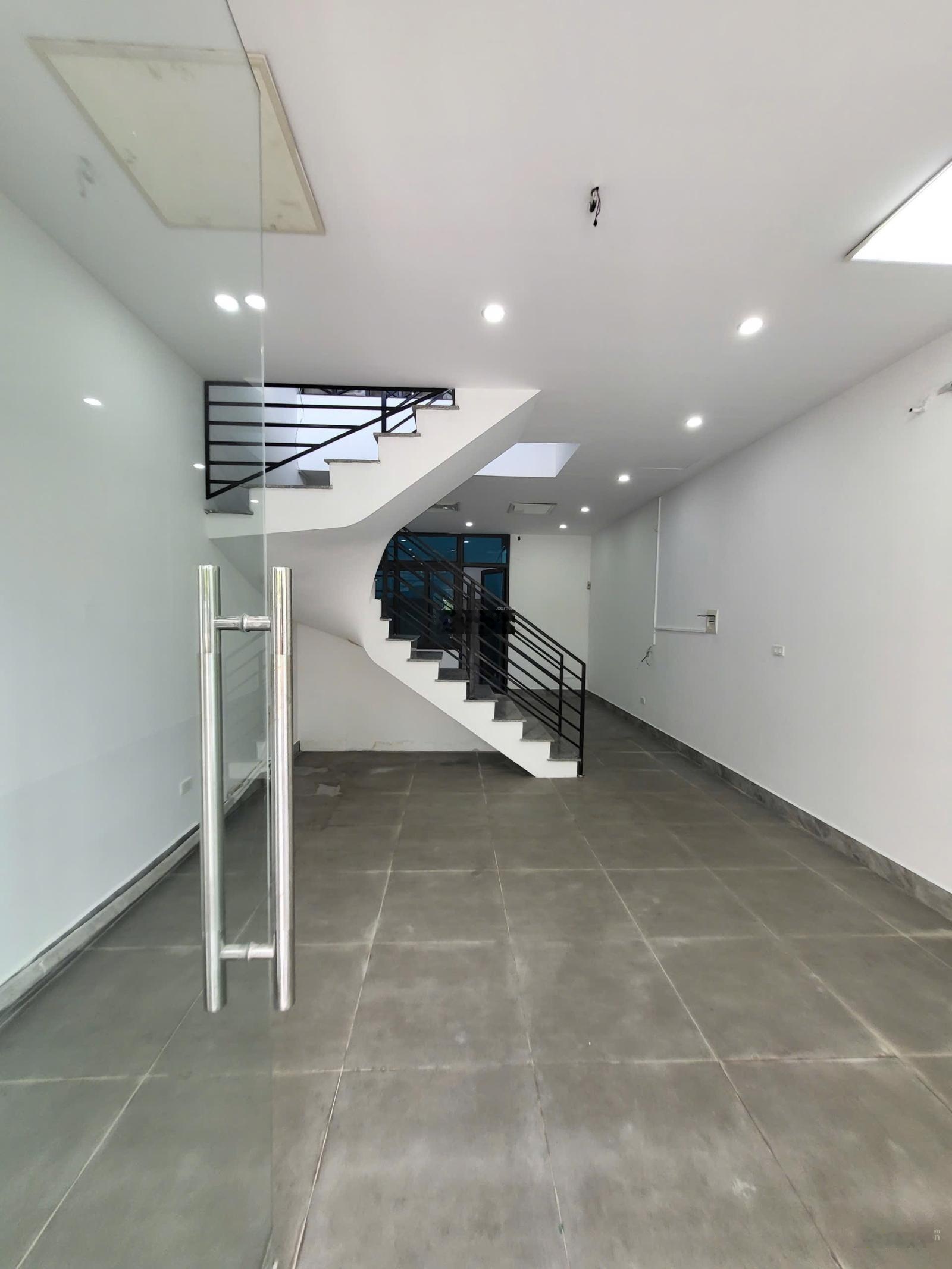 Bán Liền kề Khu nhà ở cán bộ Báo Nhân Dân Xuân Phương. 56m2 x 4T. MT: 4.5m. Giá 16.x tỷ