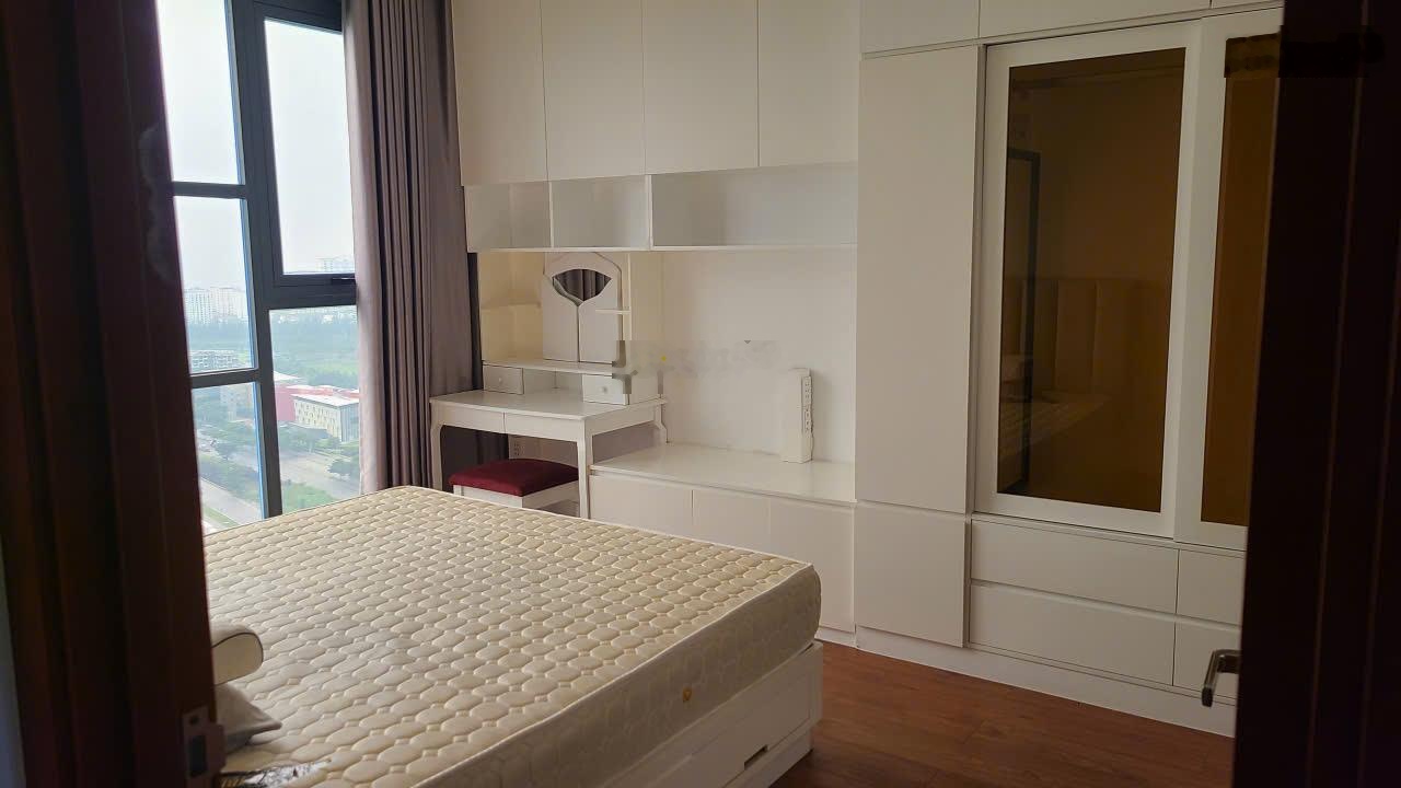 Cần Cho Thuê Căn 3PN Lavida Plus Phú Mỹ Hưng Q7 ,Full Nội Thất Cao Cấp Đối Diện SC Vivo .