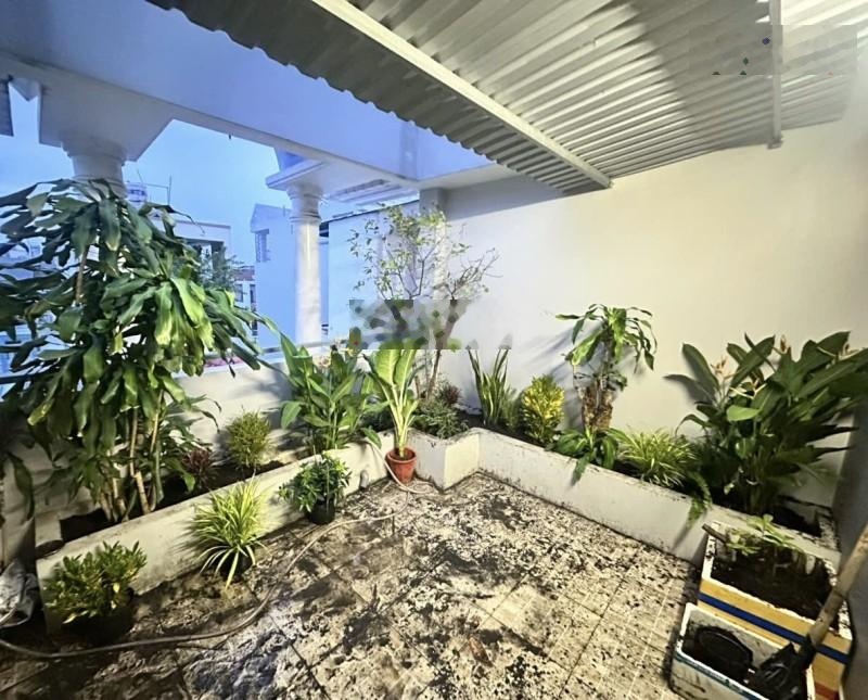 Hẻm xe tải né thông mã lò lê văn quới - 4 tầng btct 70m2 - sát bốn xã