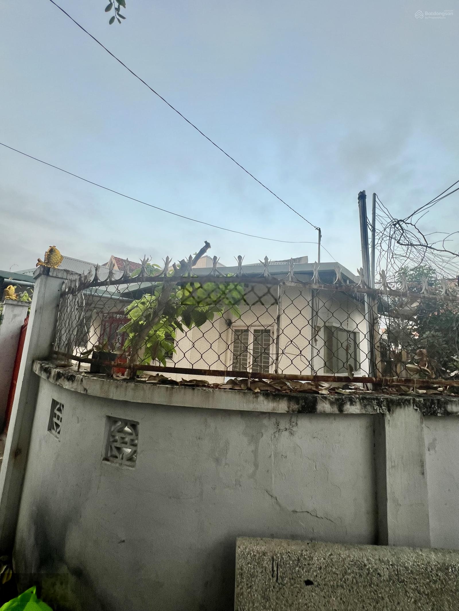 Bán đất lô góc 2 mặt tiền khu Kiến Thiết, Q9 330m2 Ngang 15m cực đẹp xây biệt thự