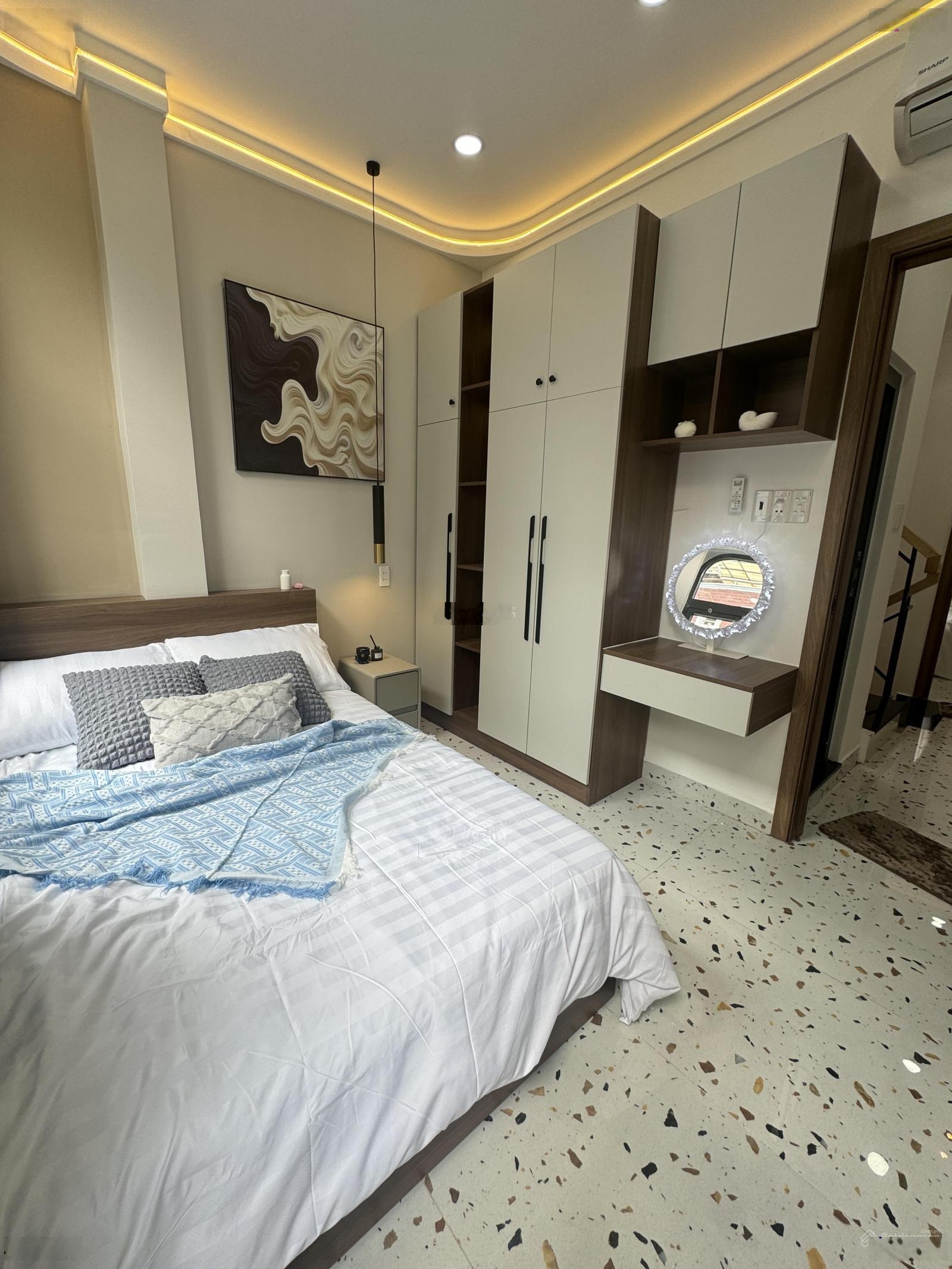 Bán nhà hoàng hoa thám, gần chợ cây quéo, full nội thất, 4 tầng, 5pn, 7,25ty