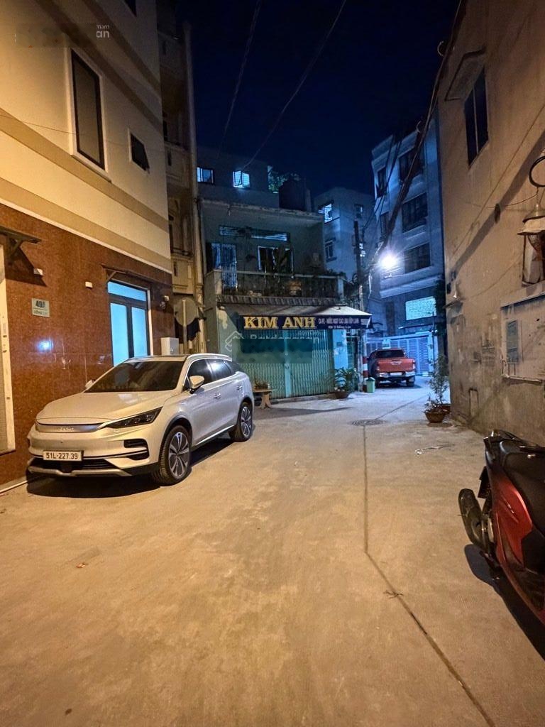 Bán nhà Tân Bình đường Hồng Lạc 70m2 chỉ 6.9 tỷ, LH: 0907082141