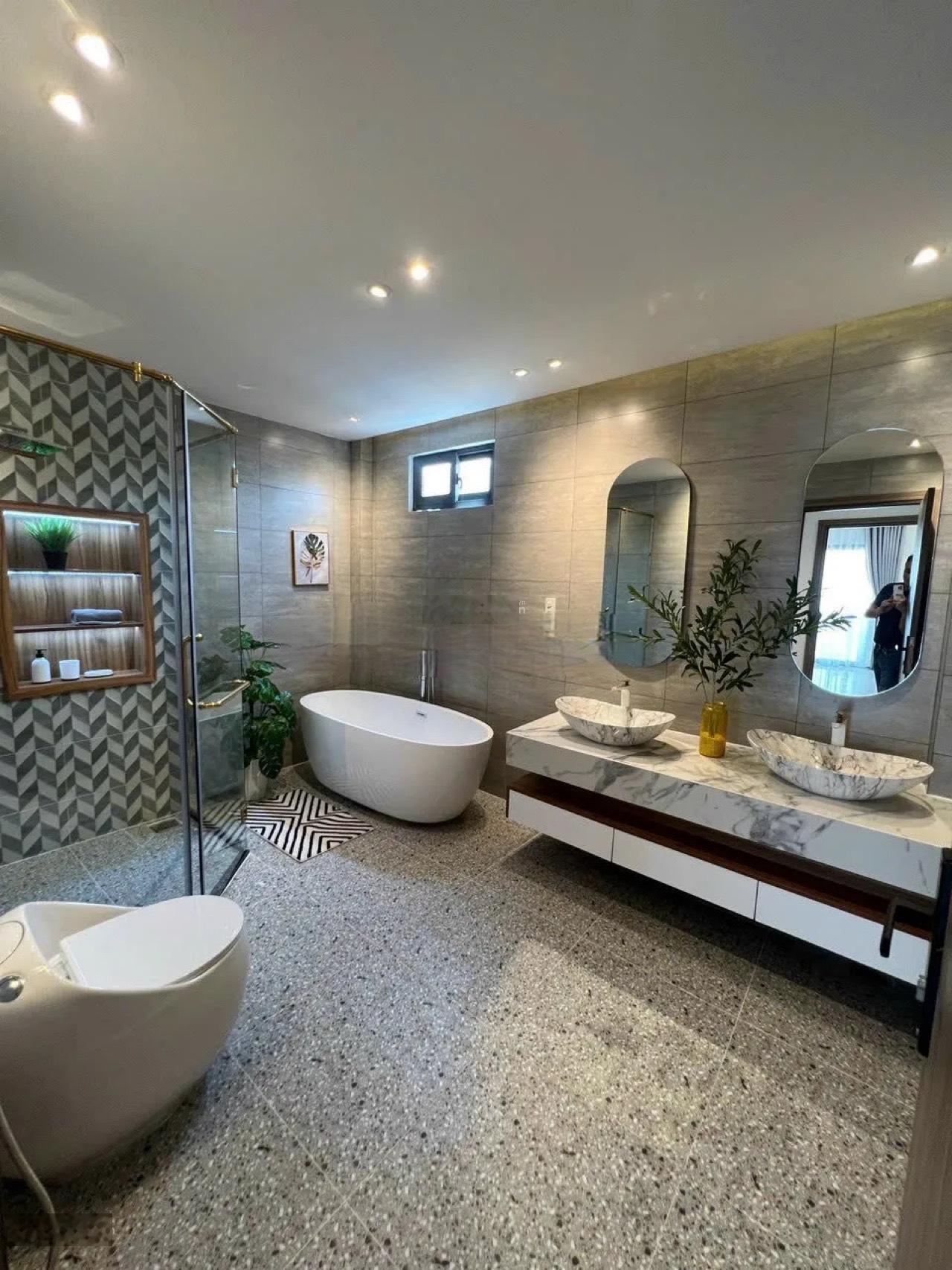 Nhà đẹp giá hời đường số 3 P.09 Gò Vấp 38m2 giá 1tỷ950triệu, hẻm thông 4m, sẵn sổ hồng riêng.