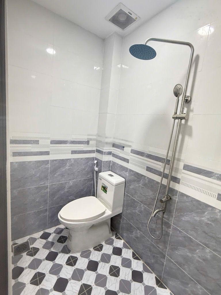 Bán gấp nhà 52m2, trong 3 ngày, ngay Phạm Văn Đồng, Hiệp Bình Chánh, Thủ Đức, chỉ 3,5 tỷ còn TL