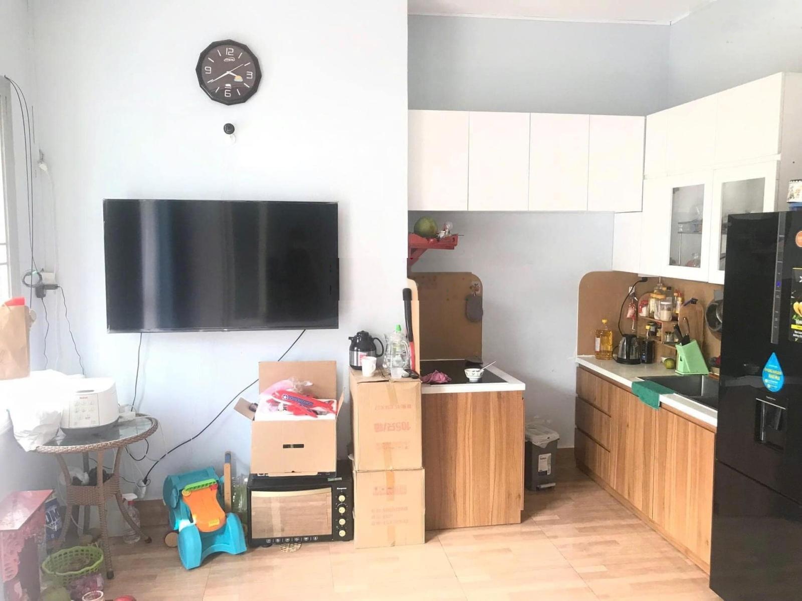 Bán căn hộ tổng DT 60m2, khu cư xá điện lực Trường Thọ, Thủ Đức ngay ngã 4 Bình Thái 2PN,1WC