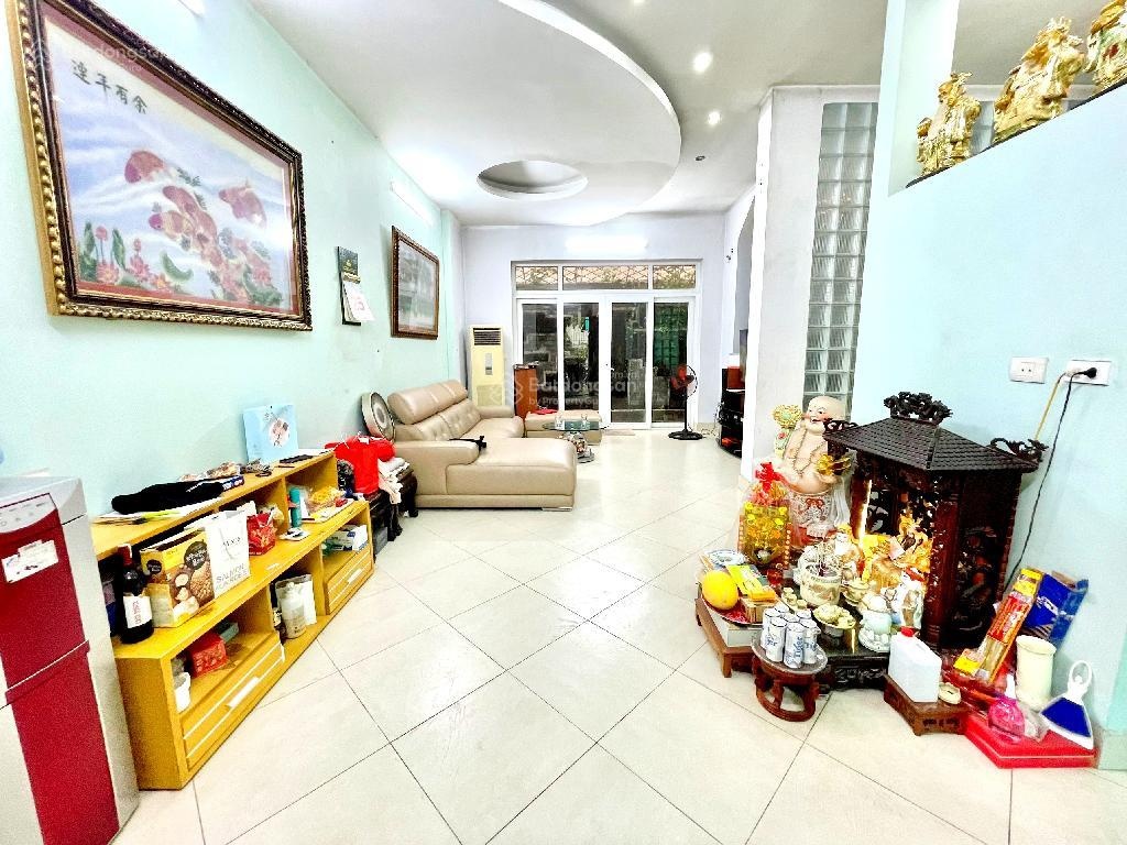 Biệt thự lk cao cấp nhất ba đình - an ninh đỉnh- cách tây hồ vài phút đi bộ- 105m nhỉnh 30 tỷ