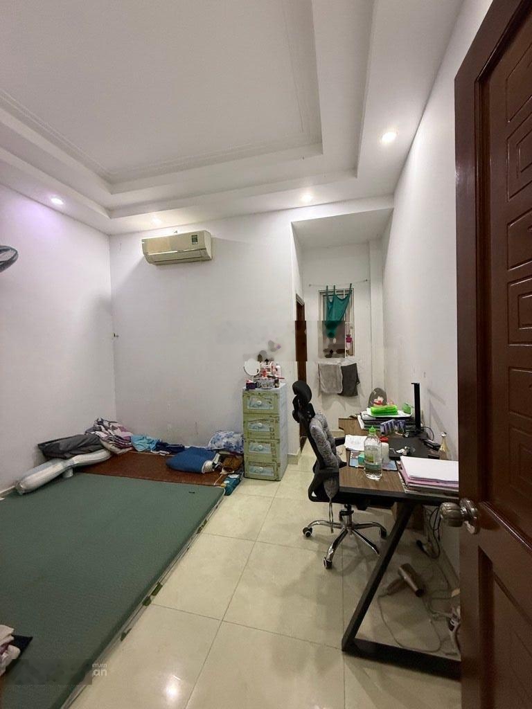 Bán nhà 4 tầng - hxh - 2 mặt hẻm thoáng - sát ủy ban phường phú thuận quận 7- 52m2 - 4pn - 7.39 tỷ