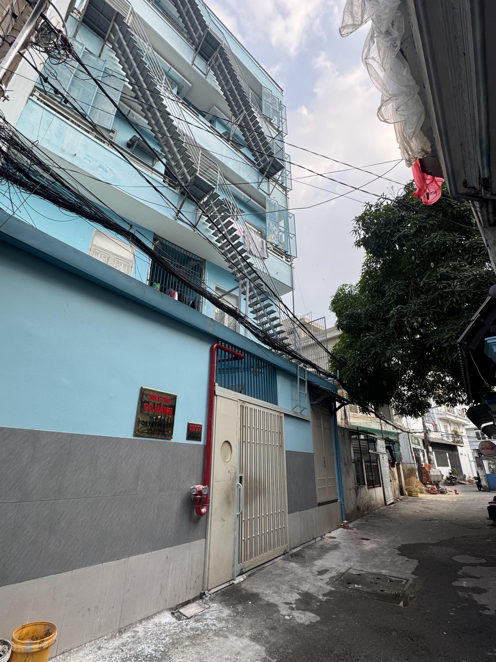 Bán đất ngay chợ An Nhơn GV - 170m2 (7,5x23 vuông vức) HXH 6m - bên cạnh xây 6 tầng - chỉ 80tr/m TL