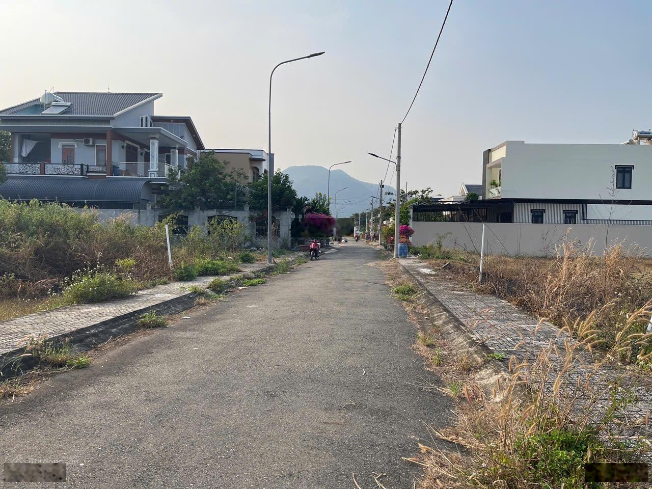 Chính chủ gửi bán lô đất hòa long tuyến tránh mô quốc lộ 56