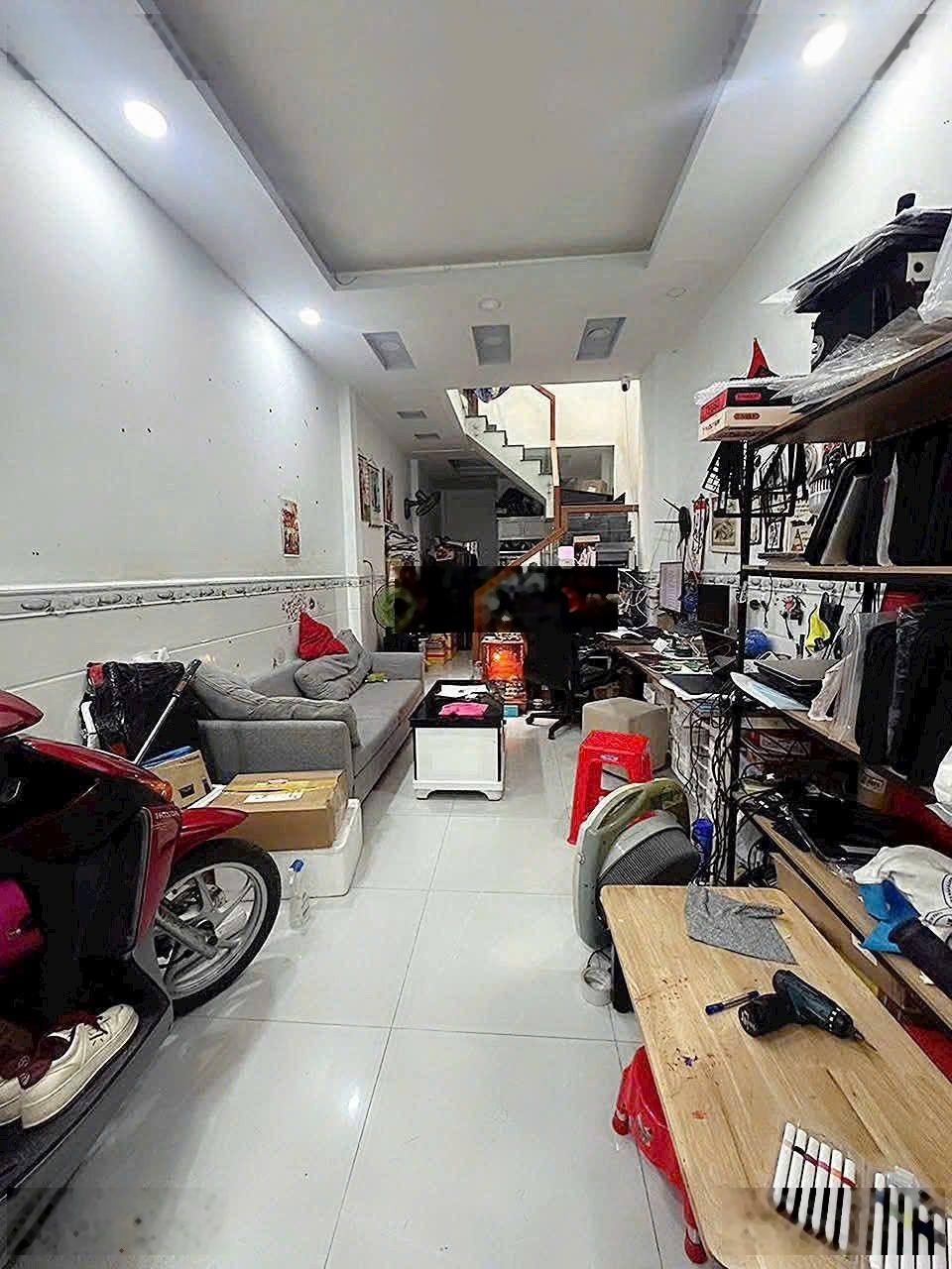 Hẻm xe hơi Lũy Bán Bích - Phú Thọ Hoà - 3.1*12.5m - giá 3.95 Tỷ