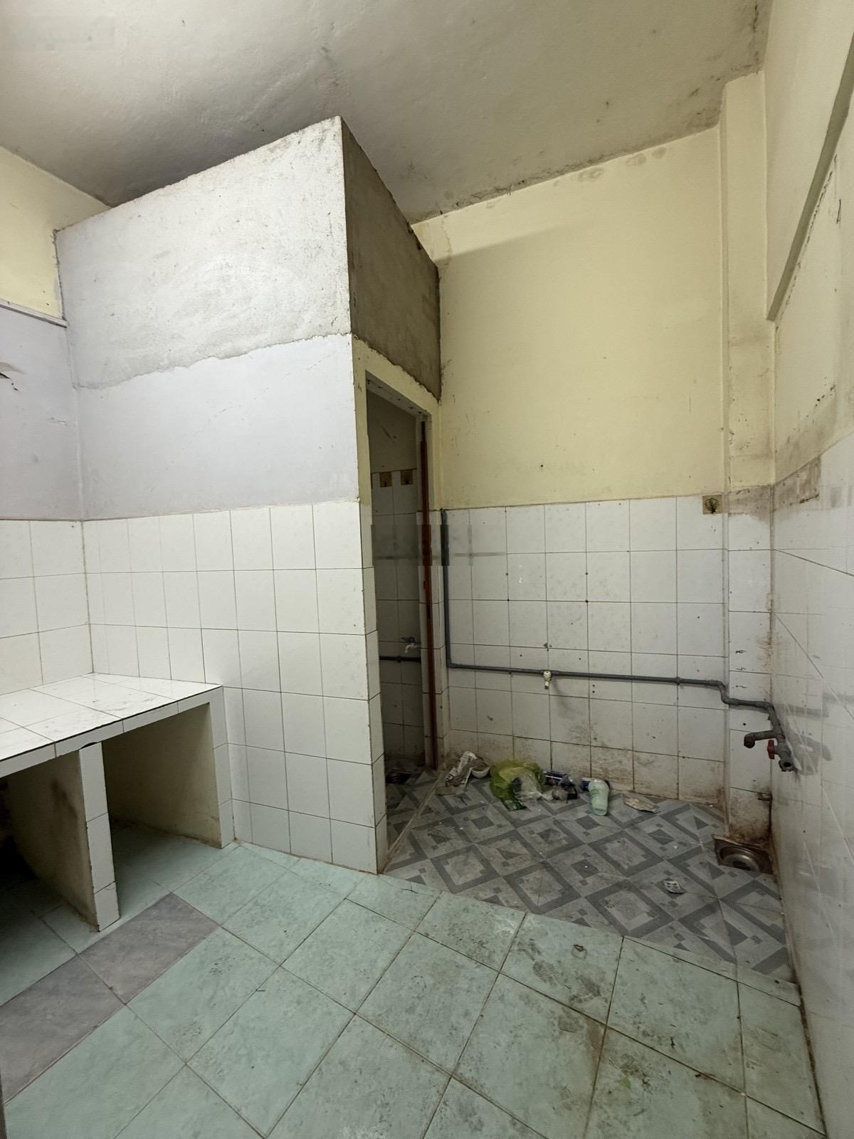 Bán nhà võ trường toản q5 - sát đh y dược - không lộ giới - giá 4.98 tỷ