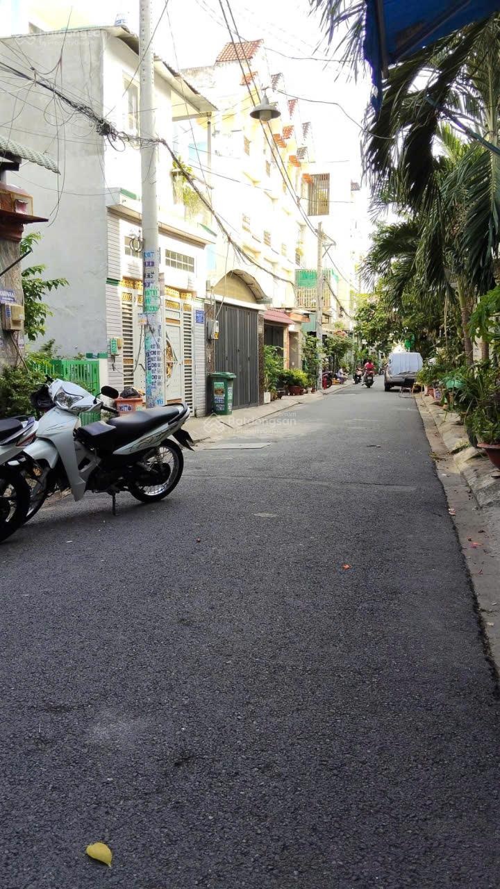 Bán Đất Tặng Nhà C4 Q.Bình Tân , Hẻm 7m , DT: 106m2 (4mx26m) , SHR Giá Chỉ 5 Tỷ xíu TL Hỗ Trợ Vay