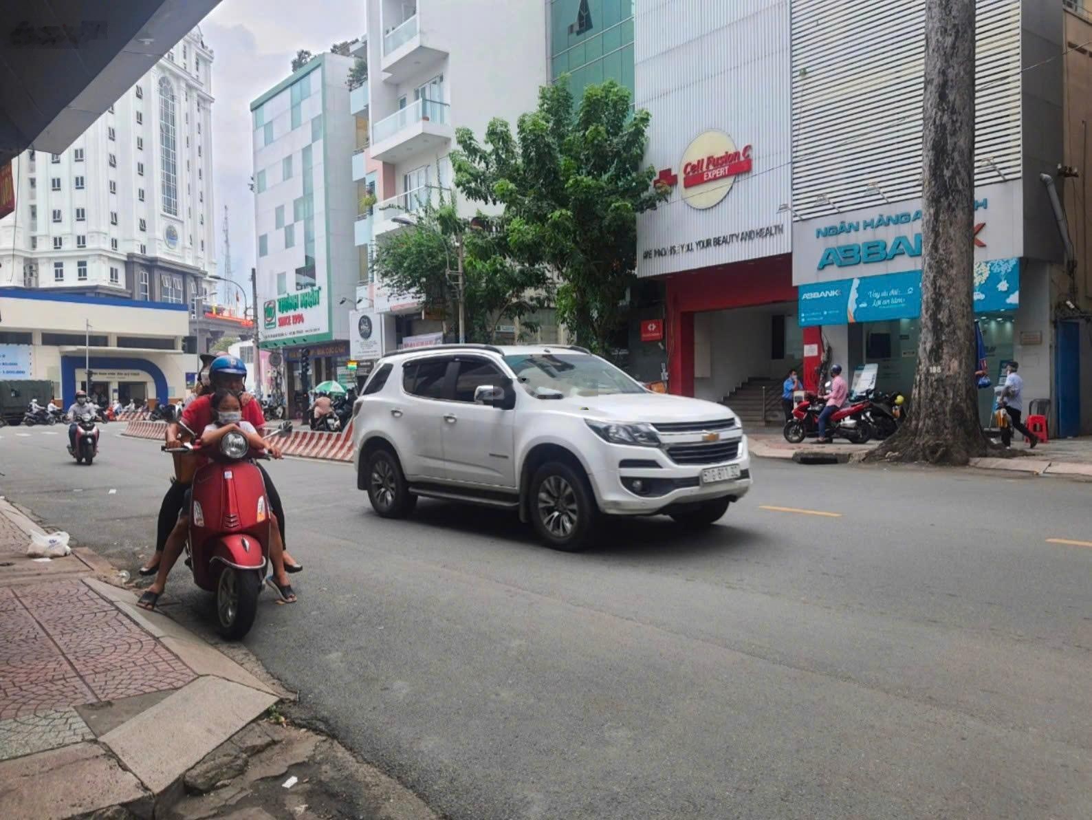 Cơ hội hiếm | Góc 2 mặt tiền Bùi Thị Xuân 4x18 4T được xây cao H7T chỉ 42 tỷ.