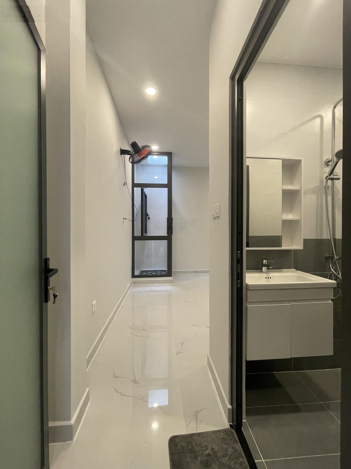 Hẻm Nhựa Xe Hơi Thông P.14 Tân Bình 60m2 2 Tầng BTCT Gần Ngã Tư Bảy Hiền, BV Thống Nhất