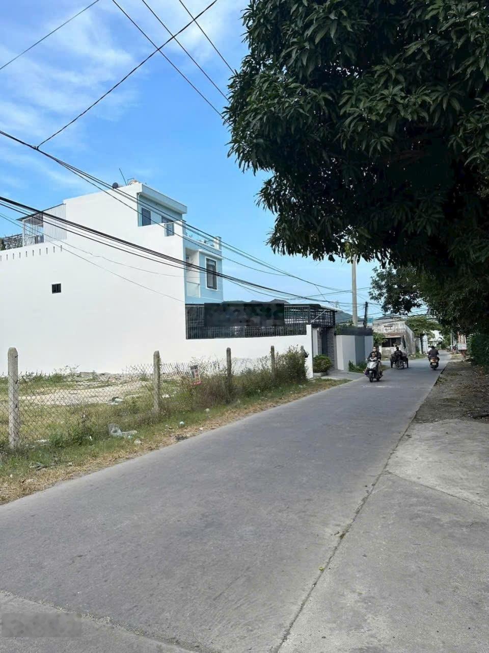 Chính chủ cần tiền bán gấp đất mặt tiền hoàng minh thảo. phước đồng nha trang.