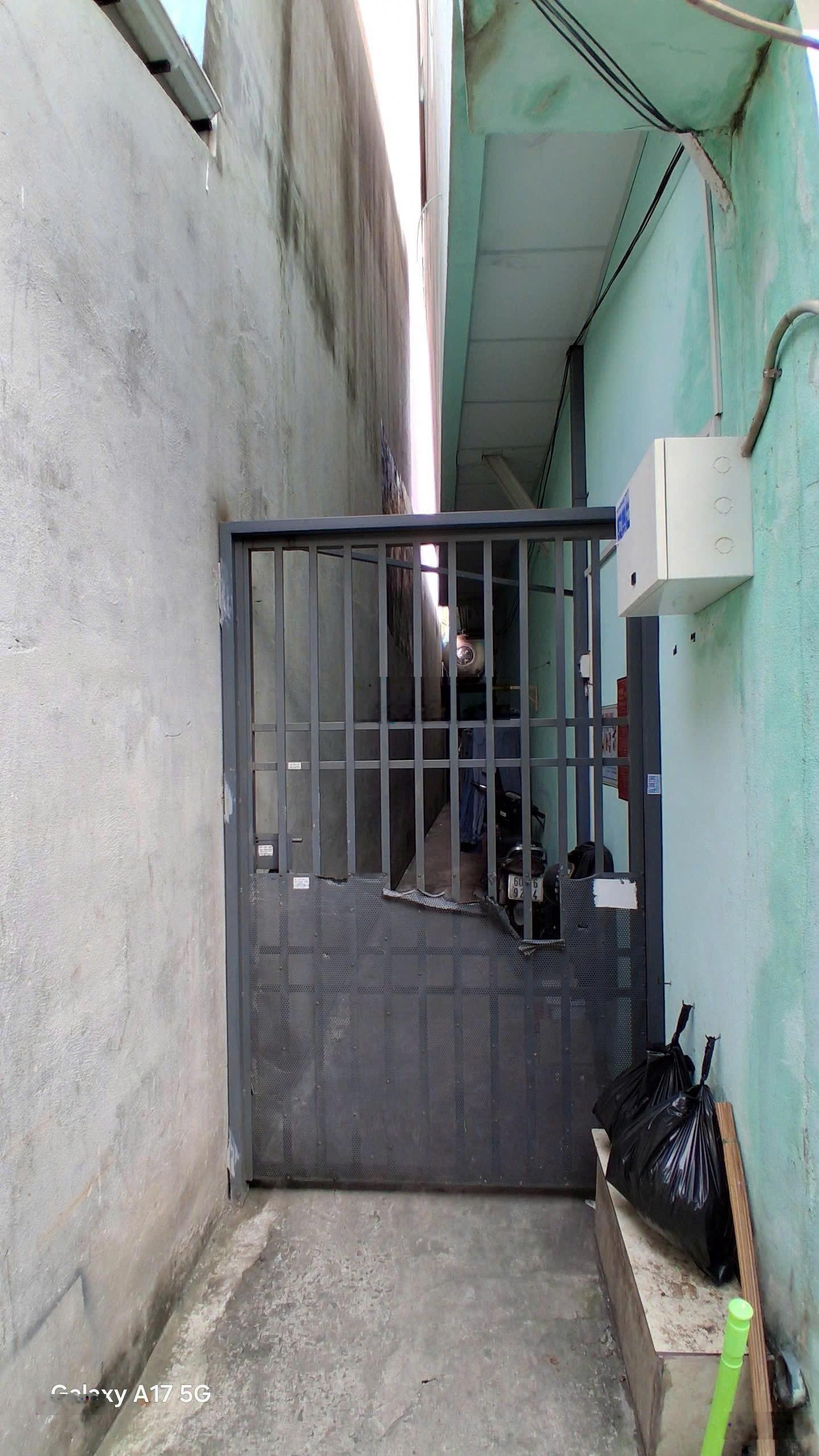 Chủ Gấp Bán Nhà Lê Đình Cẩn, Bình Tân - 5 x 20m (102m²) - Sẵn Dòng Tiền - 4 Tỷ+