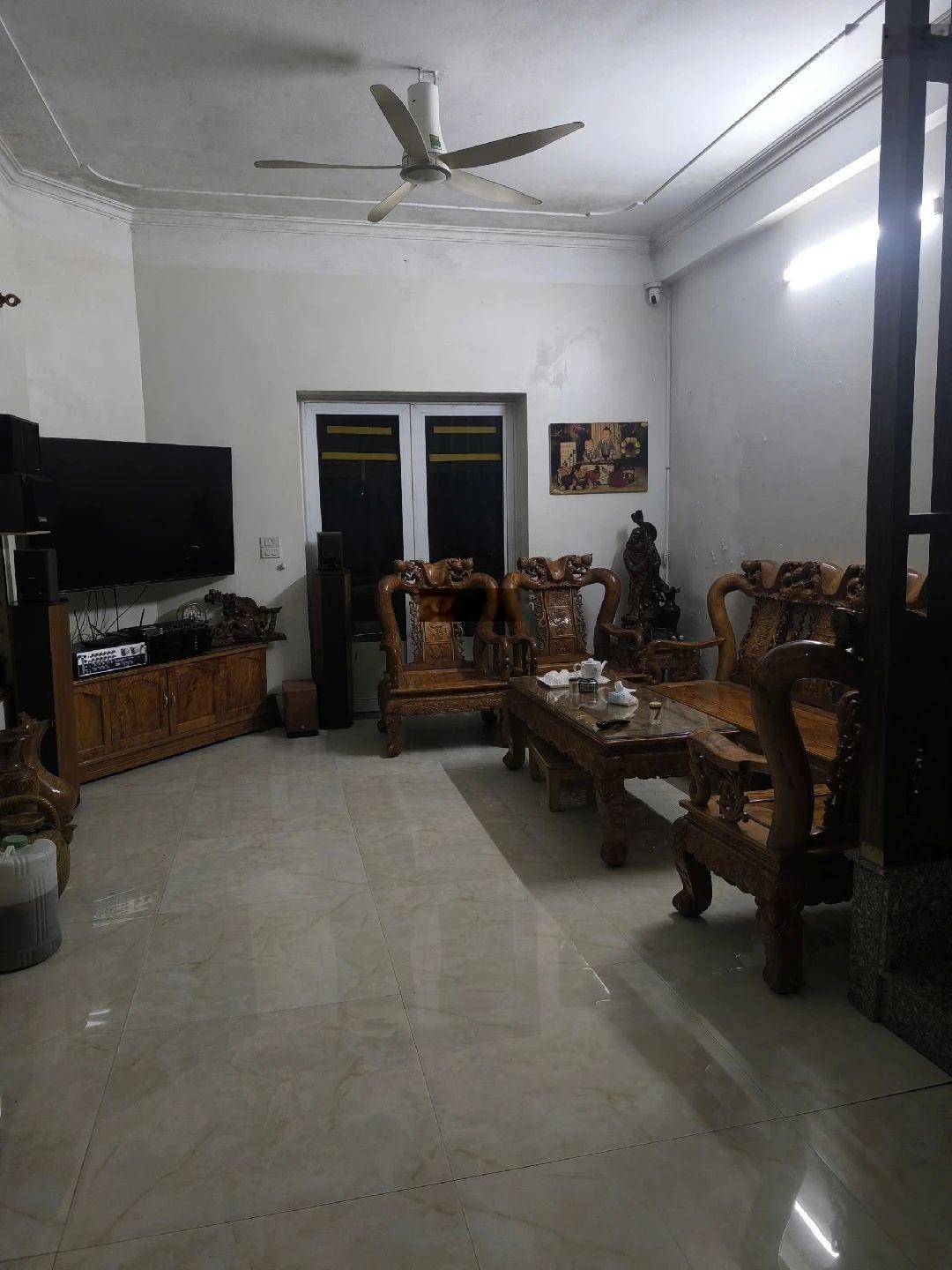 Nhà Bà Triệu Hà Đông 91m 4 tầng Ngõ thông Gần chợ kinh doanh Giá 14.4 tỷ LHCC 0978959102