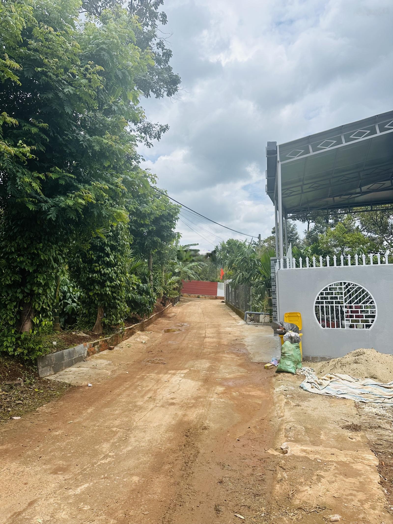 Hiếm 790tr có 1 lô đất full thổ cư tại Phường Tân Lập