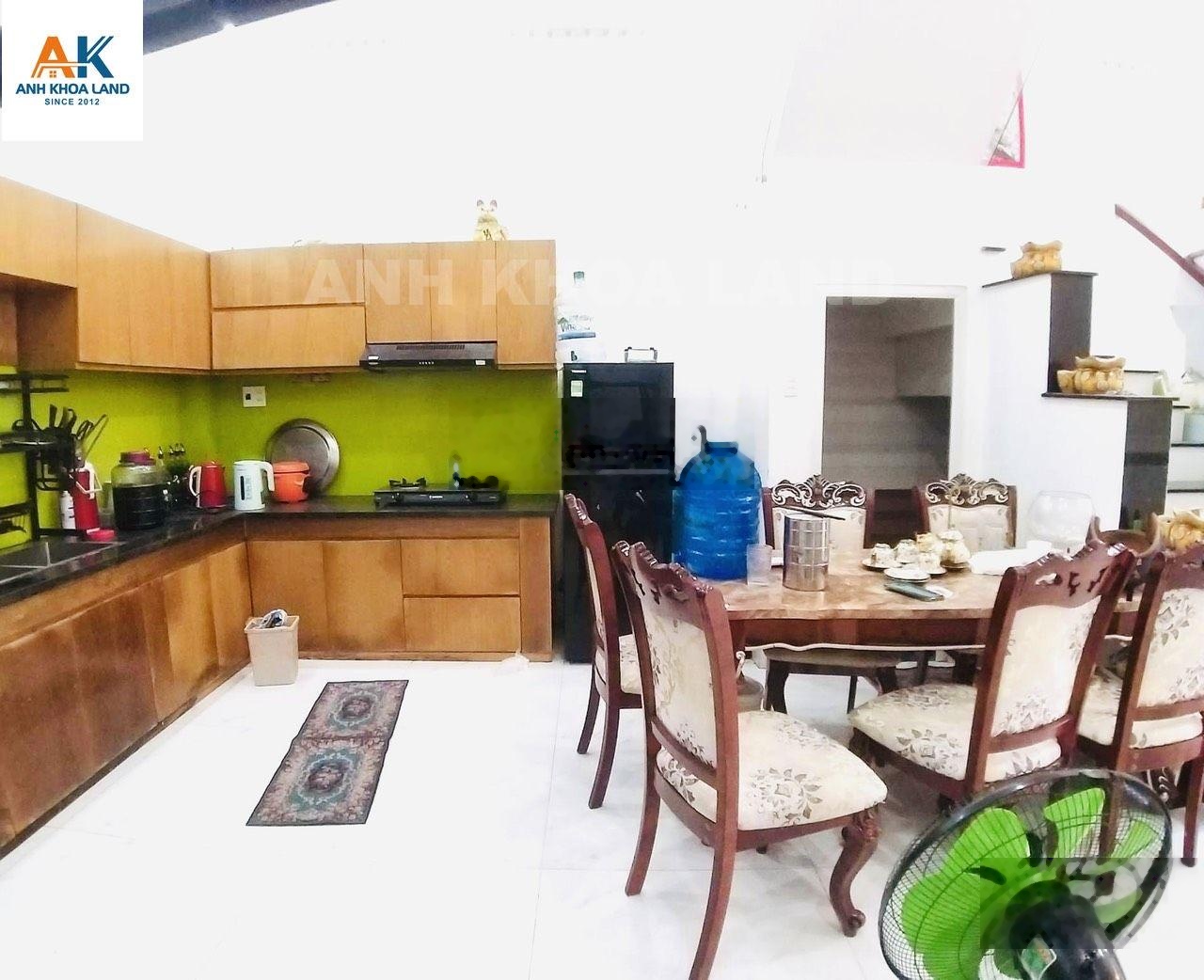 Hot hot! Nhà đẹp 1 trệt 2 lầu thiết kế hiện đại - hẻm xe hơi đường 22, Linh Đông chỉ 7 tỷ