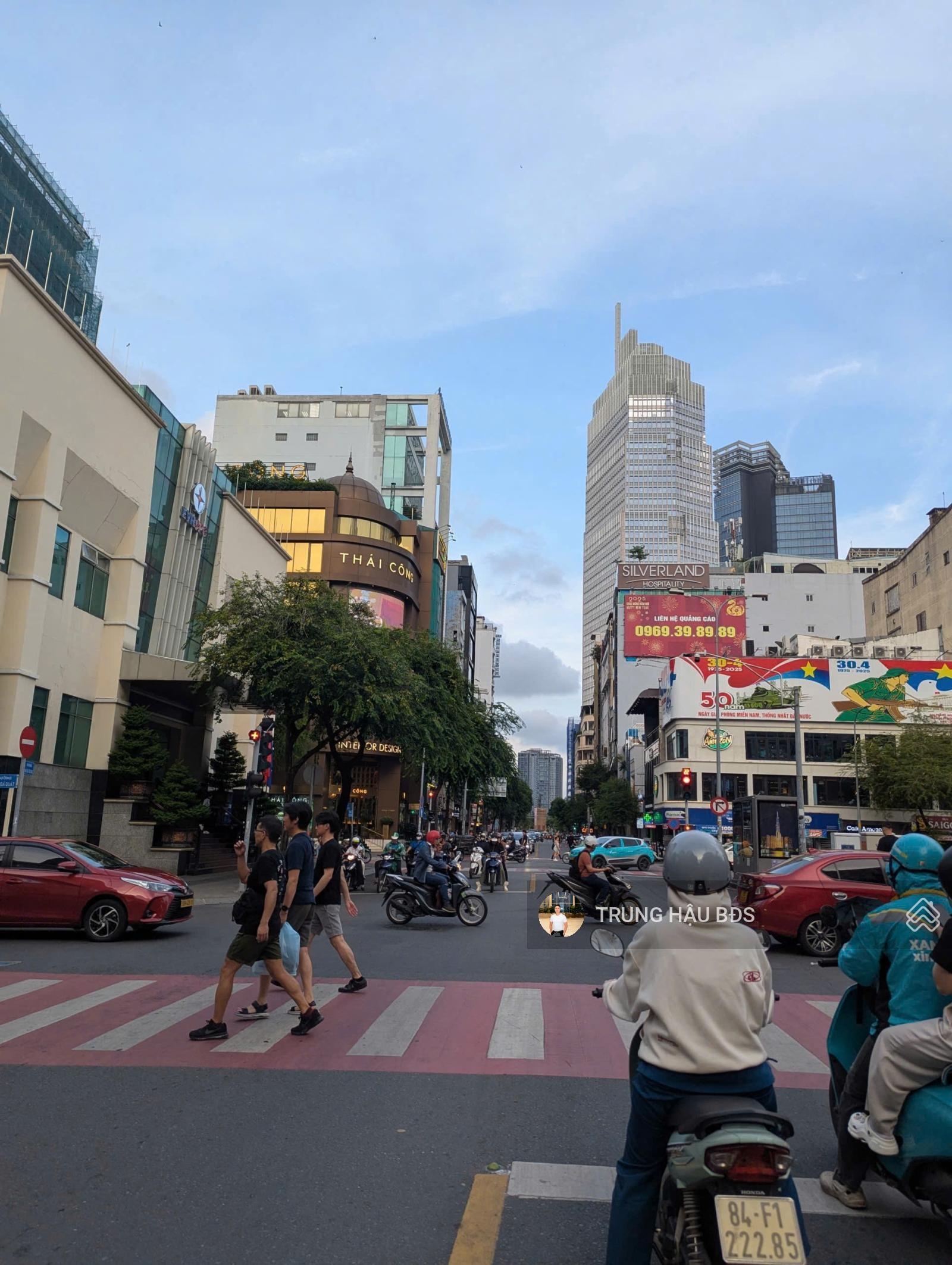 Giảm 40 tỷ bán gấp MT ngang 15 mét Hai Bà Trưng, Quận 3 - CN 400m2 - hầm - 4 tầng - giá 160 tỷ