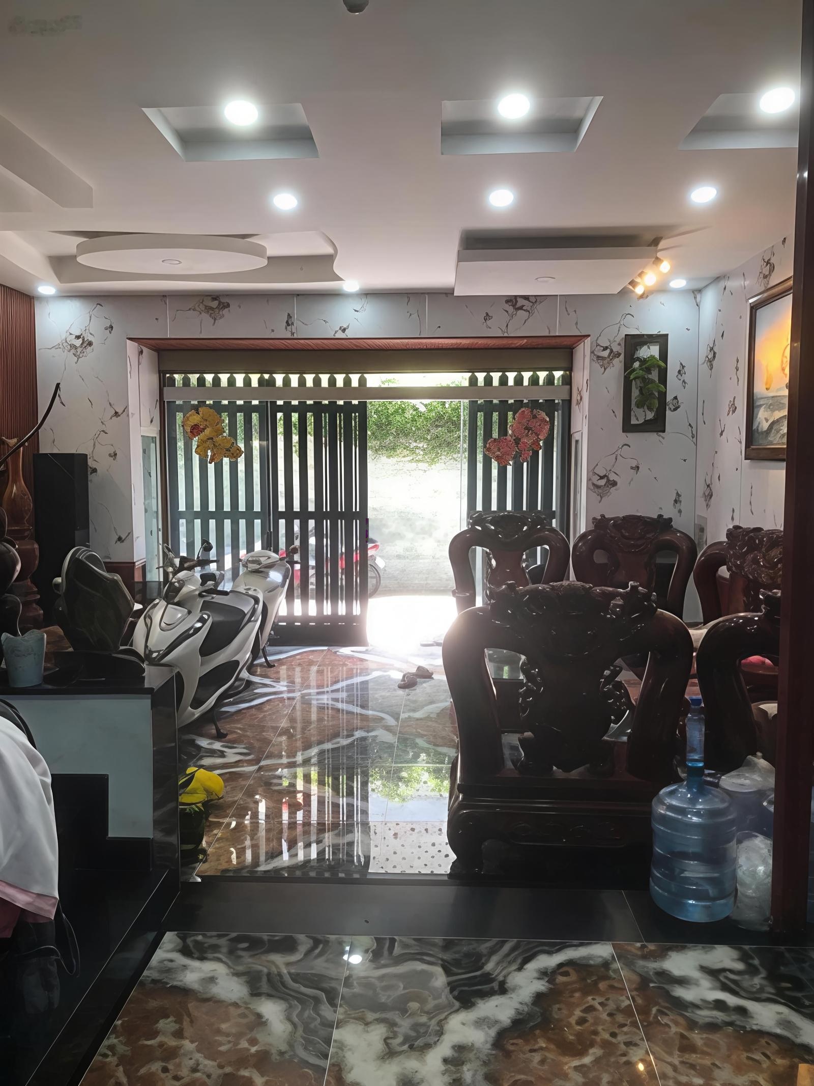 Lên sóng Siêu Phẩm Dòng Tiền tại đường Trần Não Q2 - 72m2 x 5 tầng - HĐT 30tr/tháng - 4 TỶ 950