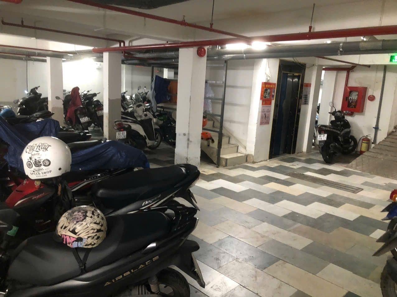 Bán nhà Phan Văn Trị 214m² 6 tầng - 31.5 tỷ - dòng tiền 145 triệu/tháng