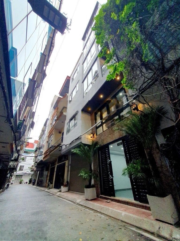 Sốc Sốc Chủ nhà rút ống thở giảm chào 2 tỷ cho căn nhà 60m 7 tầng thang máy, Ô tô tránh nhỉnh 20 tỷ