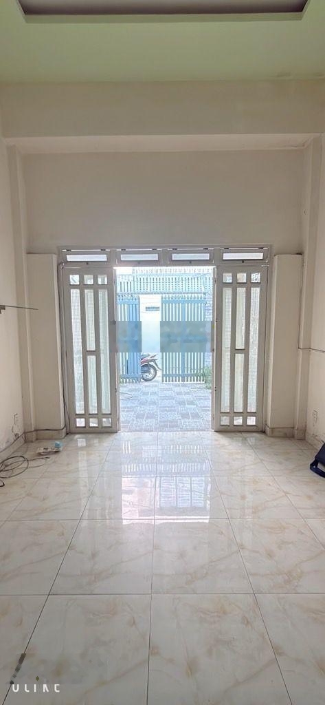 NHÀ MỚI SÁT AEON SƠN KỲ Ngang 4 dài 16 xây 2 tâng với 2pn