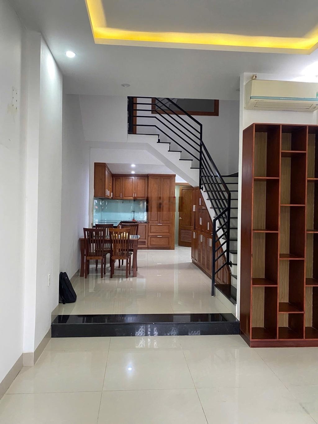 BÁN NHÀ 3 TẦNG KIỆT Ô TÔ ĐINH TIÊN HOÀNG Vị trí trung tâm HIẾM nhà bán Kiệt ô tô thông