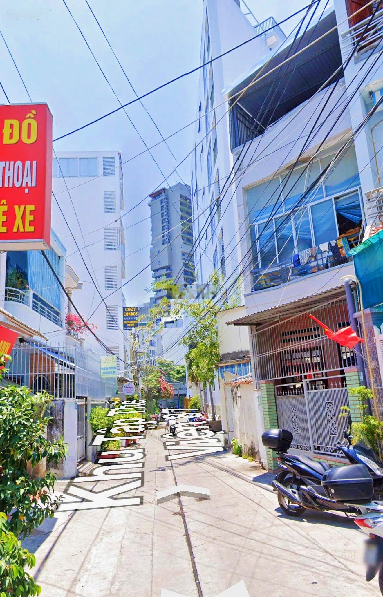 Nhà 2 mặt trước sau ô tô Tuệ Tĩnh cách biển Trần Phú 400m ] trong khu tập thể Viện 87. Giá: 16 tỷ