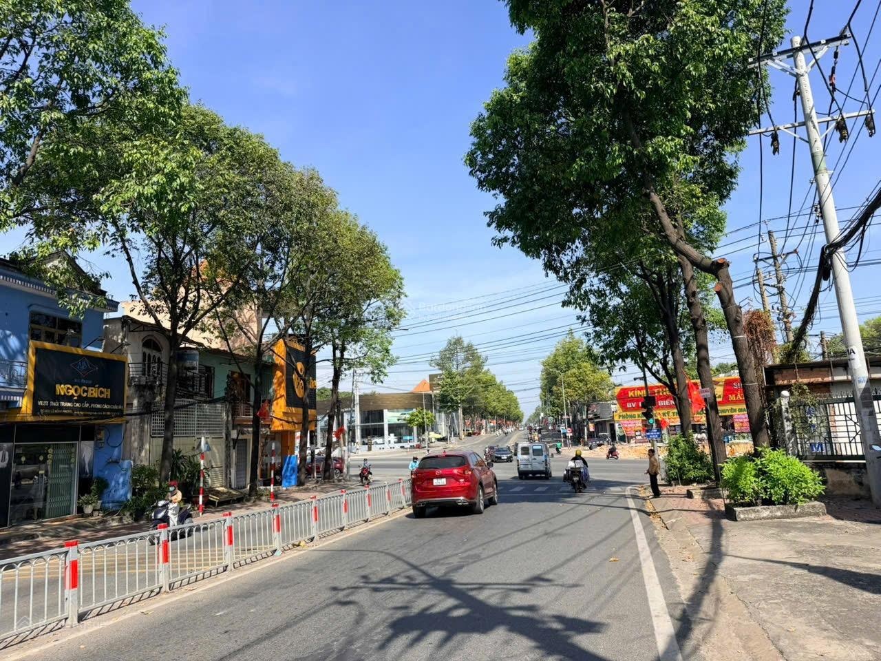 Tôi cần bán gấp lô đất MT Kinh Doanh nhánh Lê Hồng Phong, Trung tâm Thủ Dầu Một , Bình Dương